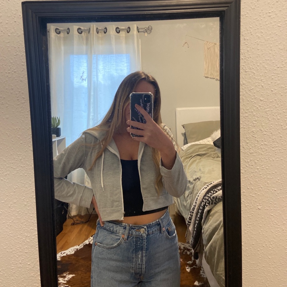Cropped Hoodie